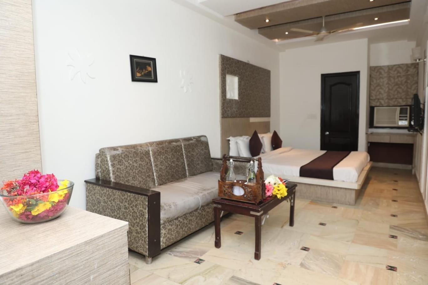 Hotel Panna Paradise Agra  Εξωτερικό φωτογραφία