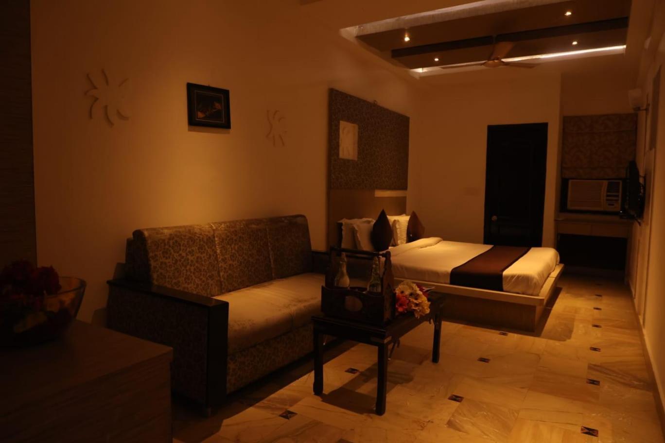 Hotel Panna Paradise Agra  Εξωτερικό φωτογραφία