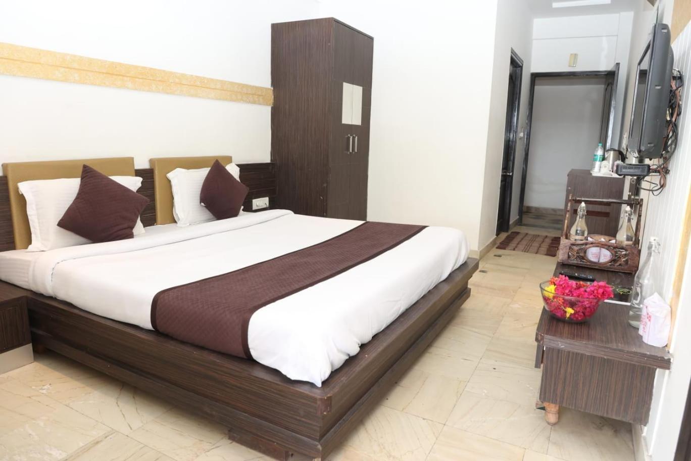 Hotel Panna Paradise Agra  Εξωτερικό φωτογραφία